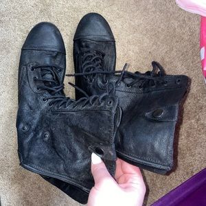 Combat boots
